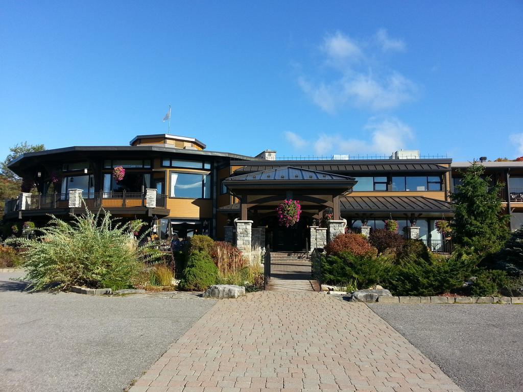 Le Manoir Du Lac Delage Stoneham Exteriör bild